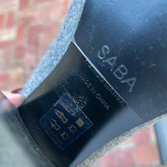 SABA Grey Block Heels - Picture 4 of 4
